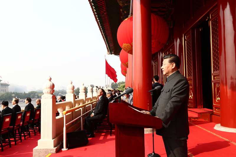 10月1日上午，慶祝中華人民共和國(guó)成立70周年大會(huì)在北京天安門廣場(chǎng)隆重舉行。中共中央總書(shū)記、國(guó)家主席、中央軍委主席習(xí)近平發(fā)表重要講話。